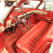 8interior1